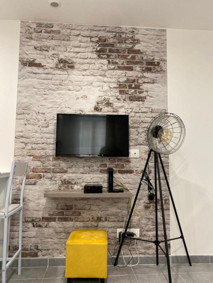Apartment 23m2 Moderne Hypercentre - Arenes A 2 Min *